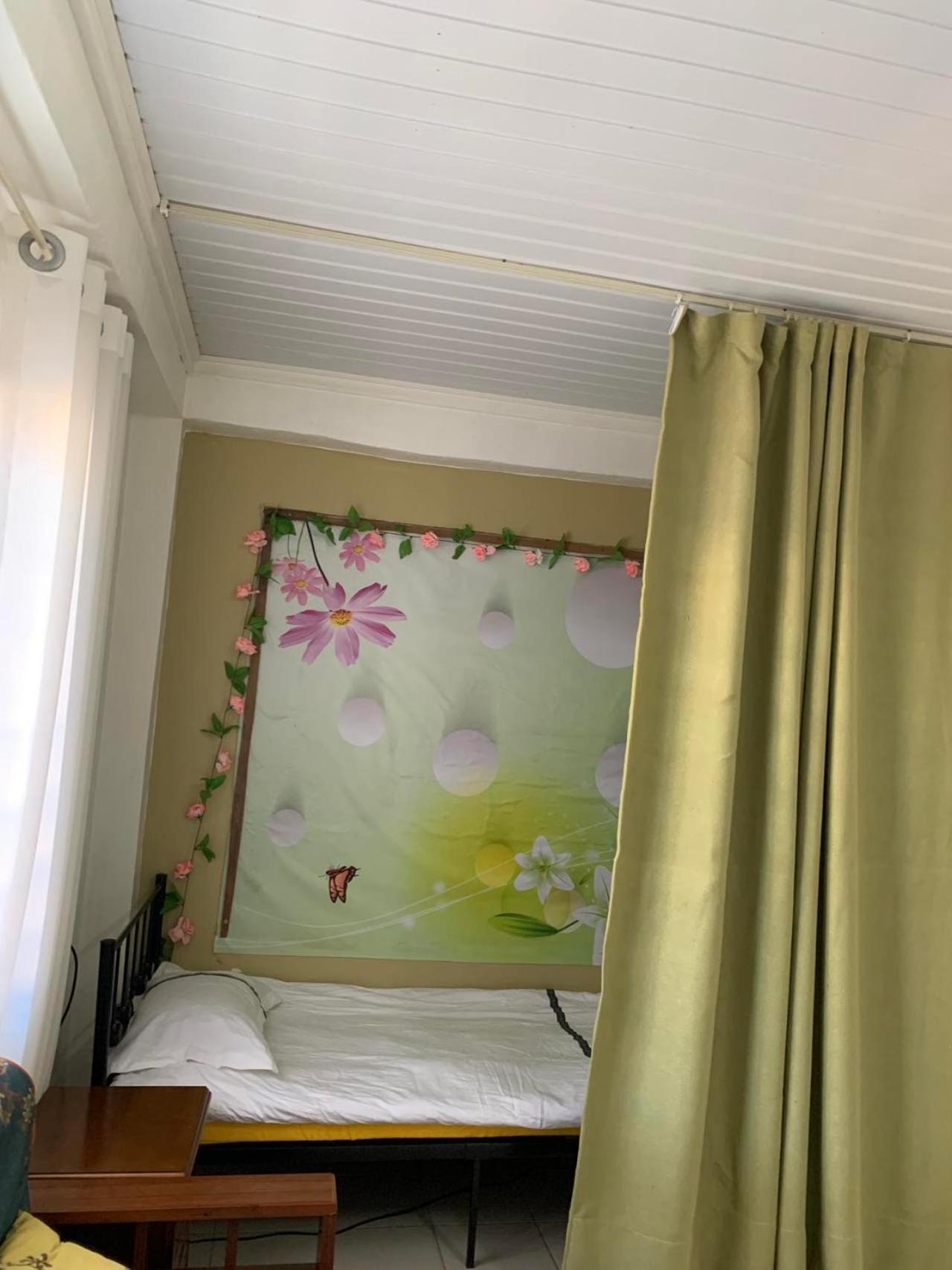 Airport Sky Economy Inn Nadi Exteriör bild