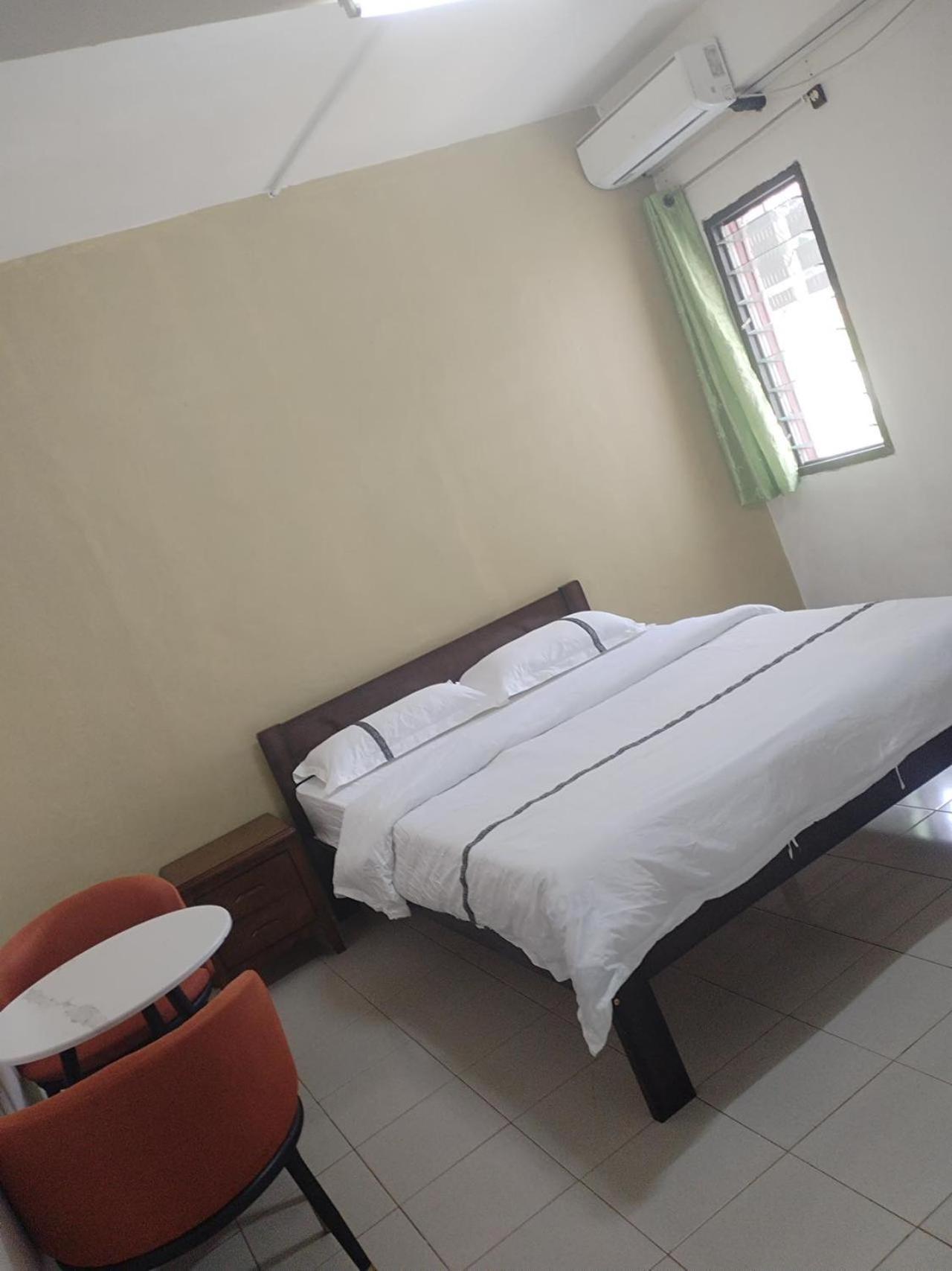 Airport Sky Economy Inn Nadi Exteriör bild