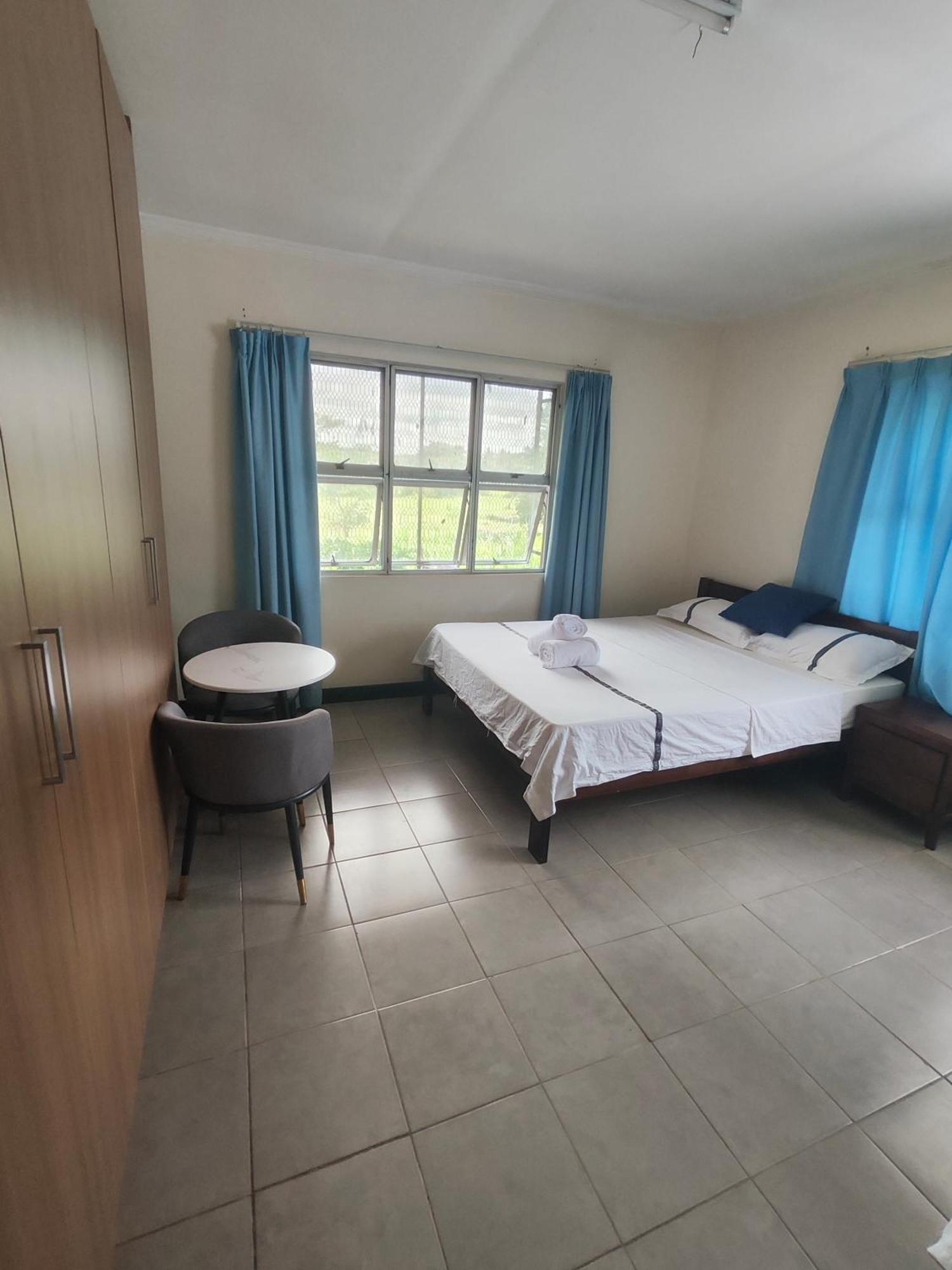 Airport Sky Economy Inn Nadi Exteriör bild